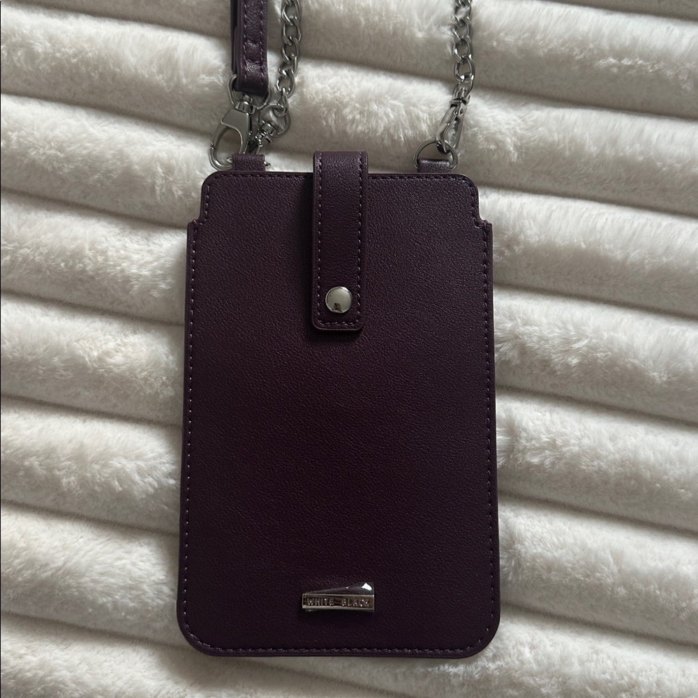 White House Black Market Cross body bag